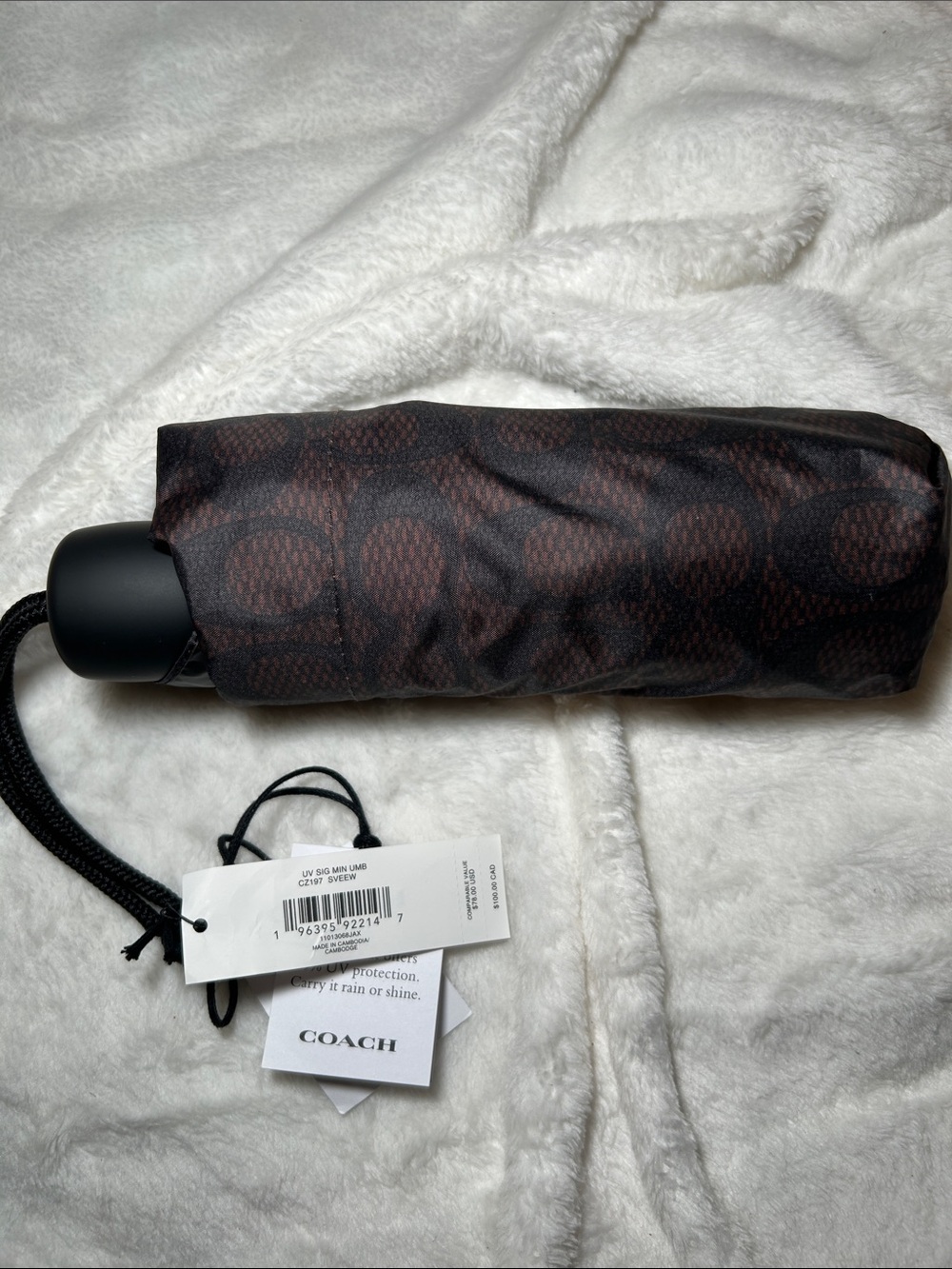 Coach compact umbrella in signature C pattern NWT